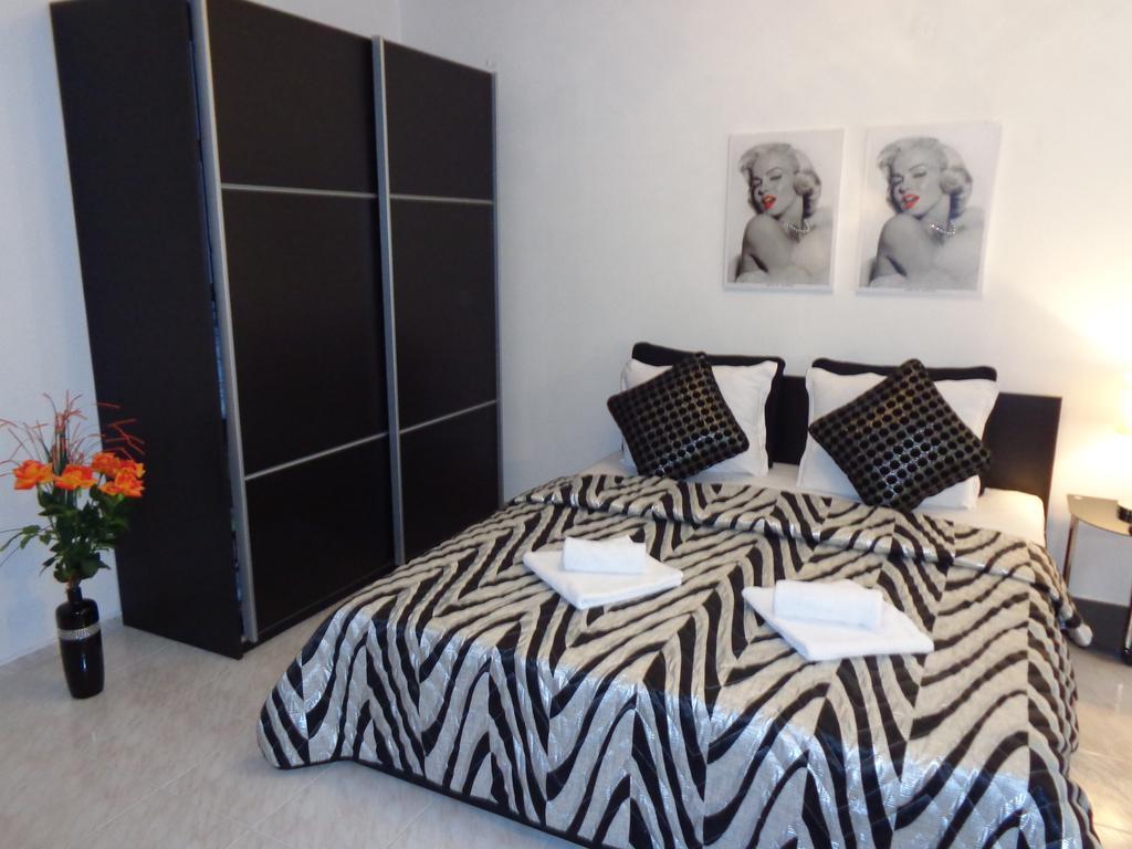 Zoya Apartment Burgas Екстер'єр фото